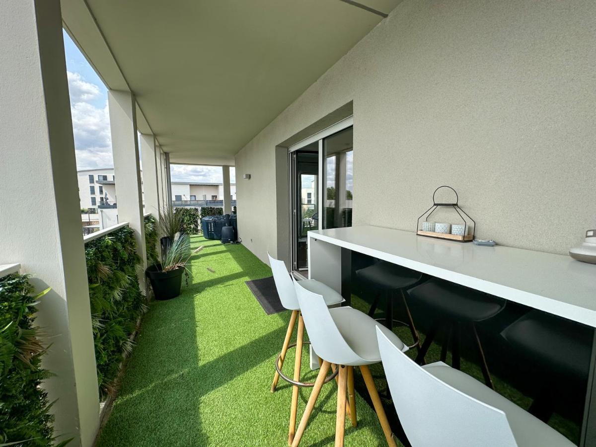 Апартаменты Loggia Dream Jacuzzi Монтеврен Экстерьер фото